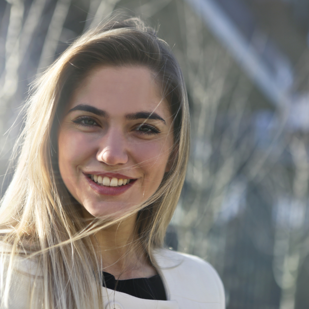 Elena T.